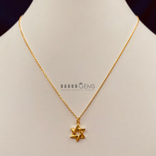 Load image into Gallery viewer, Star Pendant Necklace
