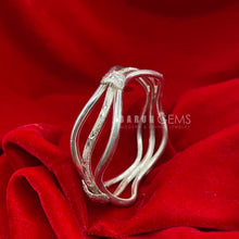 Load image into Gallery viewer, Swirl Bangle
